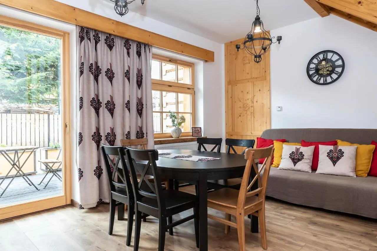 Udanypobyt Apartamenty Krzeptowki Potok Zakopane Polska